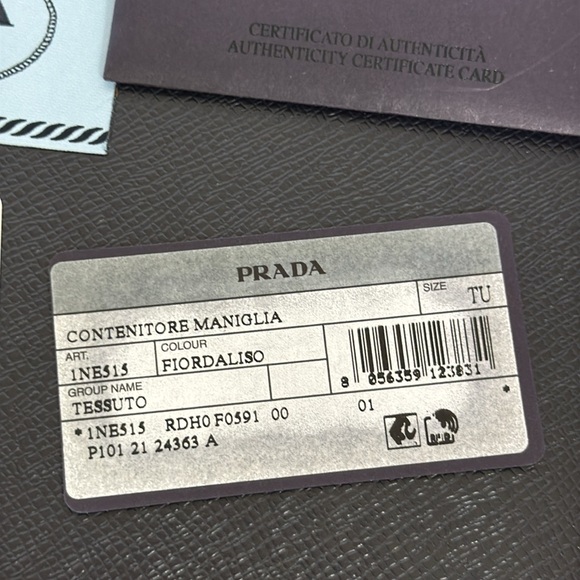 Prada Re-Edition 2000‎ Re-Nylon Mini Bag Cornflower Silver-tone - Picture 10 of 16